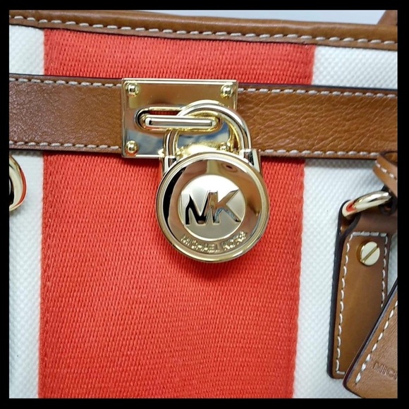 Michael Kors Hamilton Canvas Mono Stripe - Picture 8 of 12